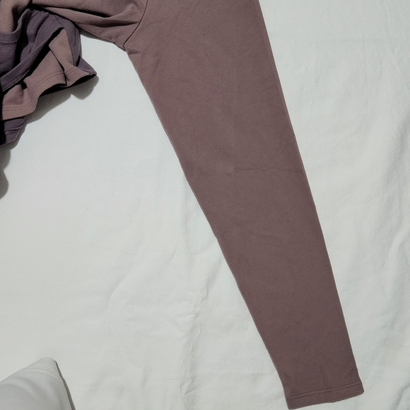 Beyond Yoga Long Sleeve Cropped Wrap Top - Picture 6 of 7